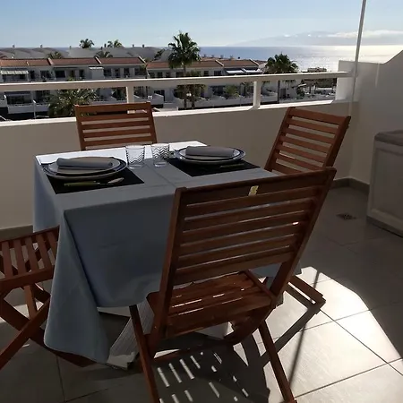 Island Village Heights * Costa Adeje (Tenerife)